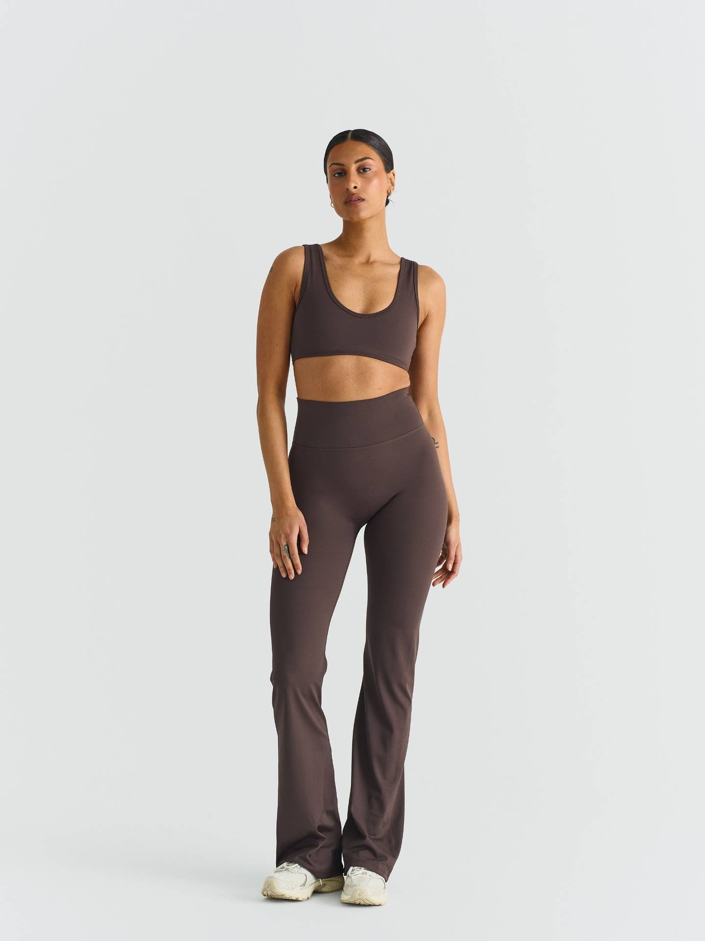 Softsculpt Deep V-Neck Bra - Espresso Sisterly Tribe