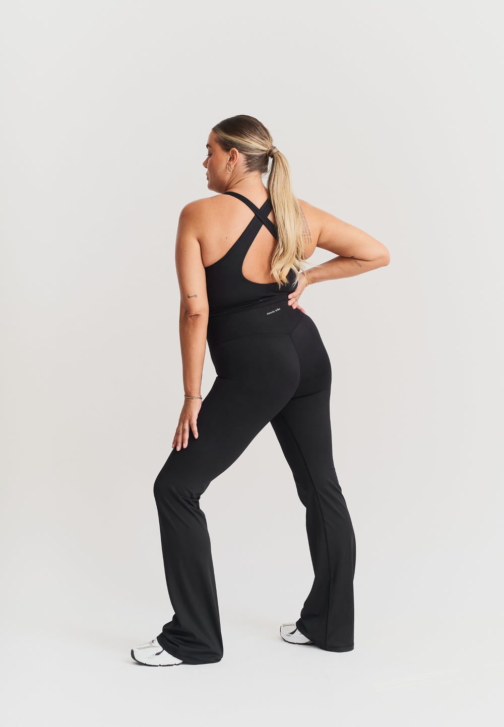 Softsculpt Flared Leggings - Black Sisterly Tribe