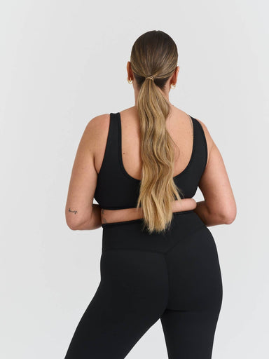 Softsculpt Deep V-Neck Bra - Black Sisterly Tribe