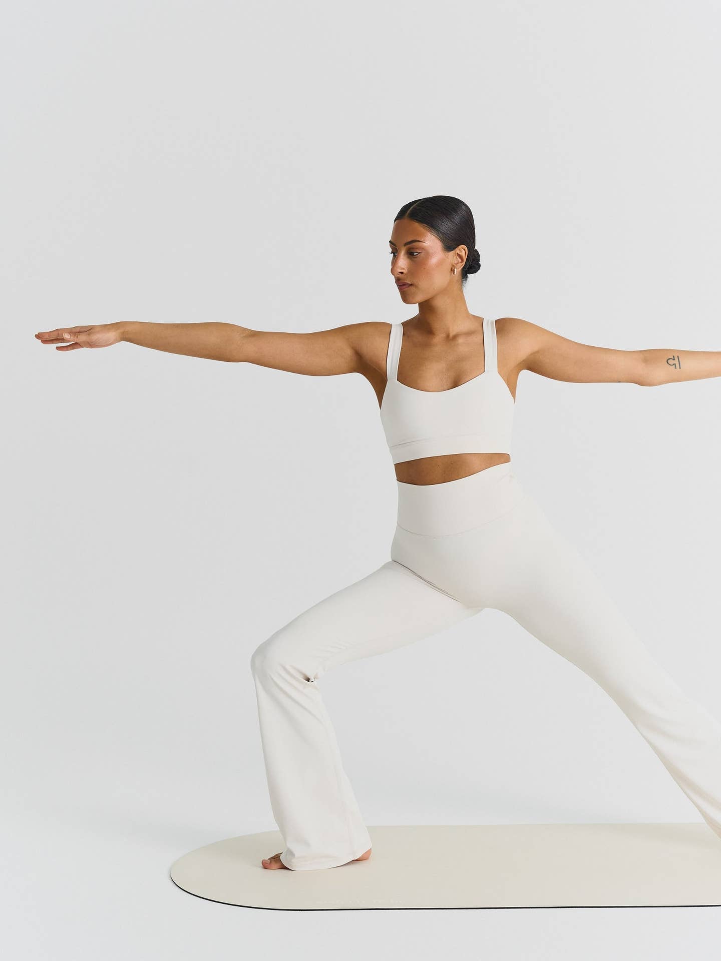 Softsculpt Flared Leggings - Marshmallow Sisterly Tribe