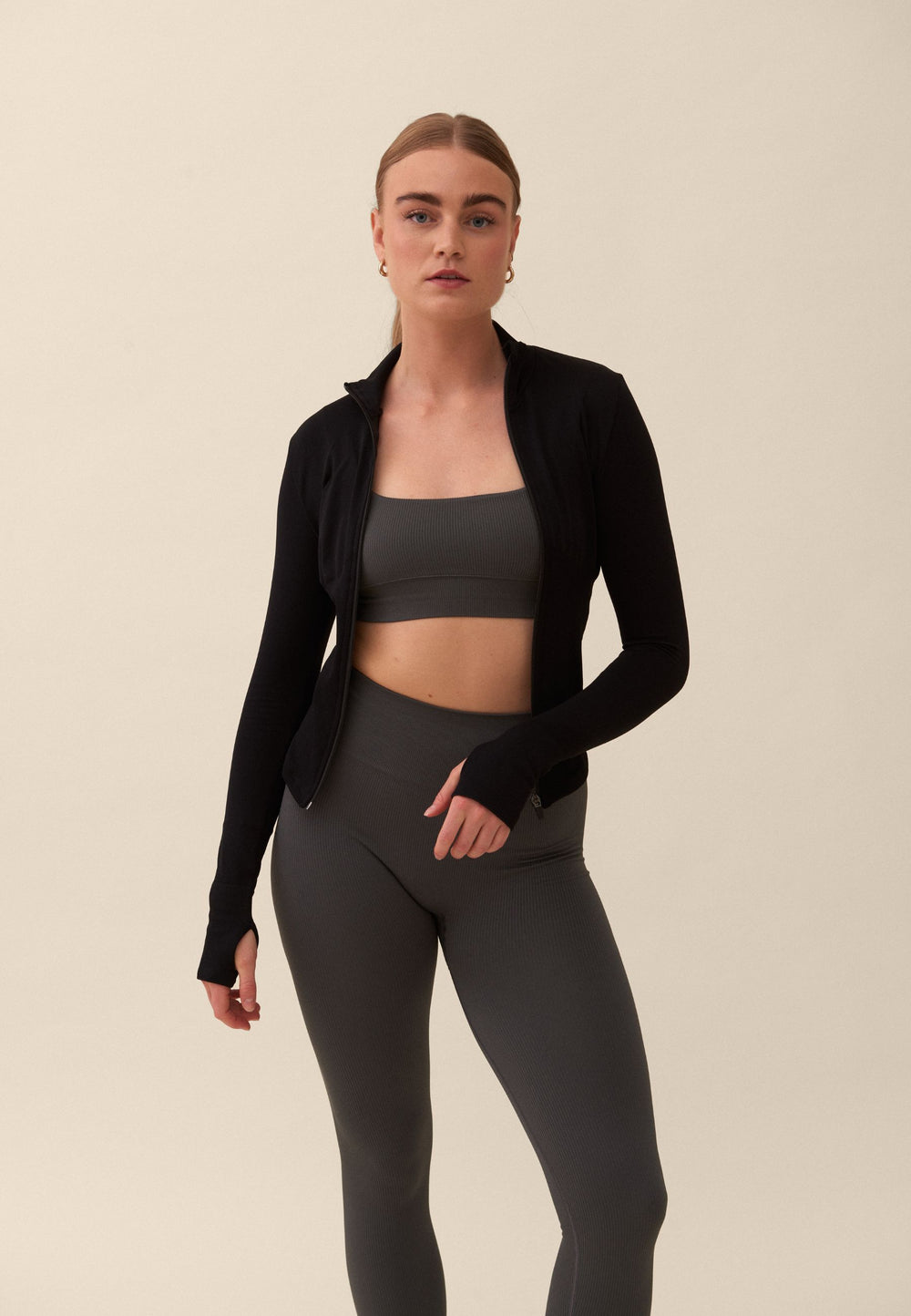 Seamless Fitted Zip Jacket - Black Sisterly Tribe