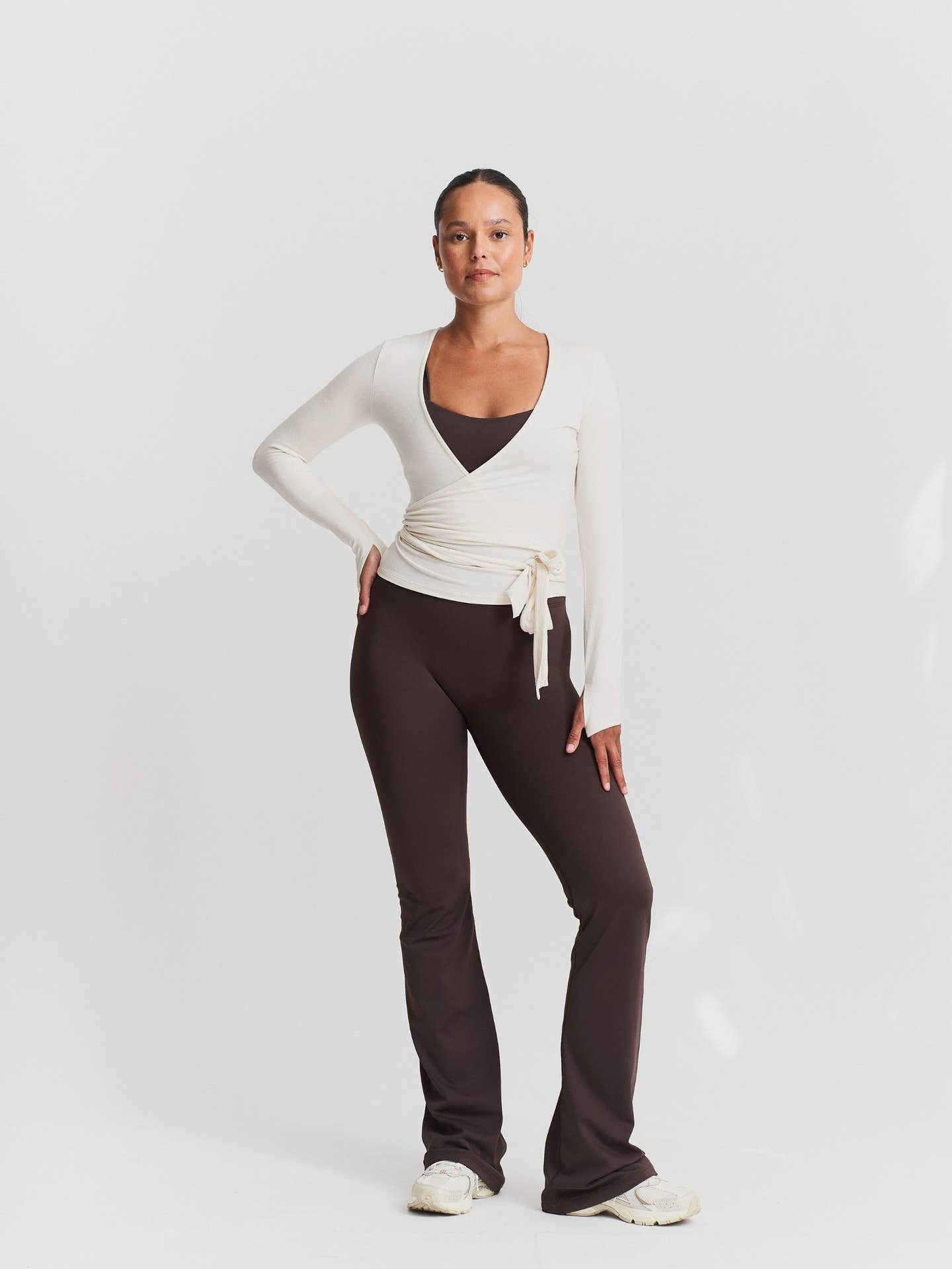 Softsculpt Flared Leggings - Espresso Sisterly Tribe